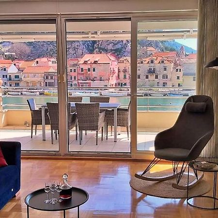 Apartamento Mitra Zonata Pink Omiš Exterior foto